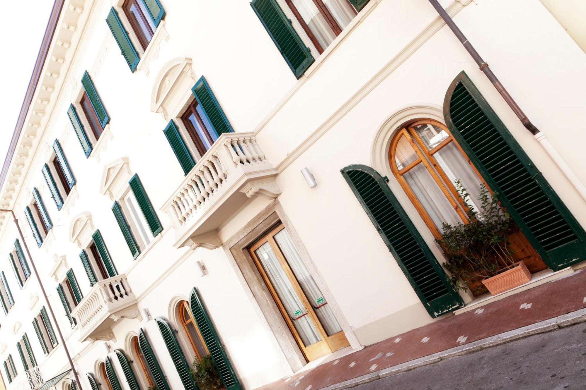 Hotel Savoia E Campana Montecatini Terme Bagian luar foto