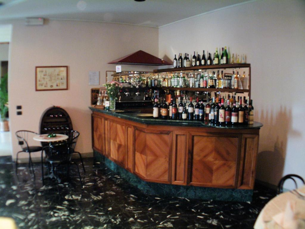Hotel Savoia E Campana Montecatini Terme Bagian luar foto